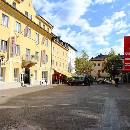 Hotel Gasthof Kasino Villach Bagian luar foto
