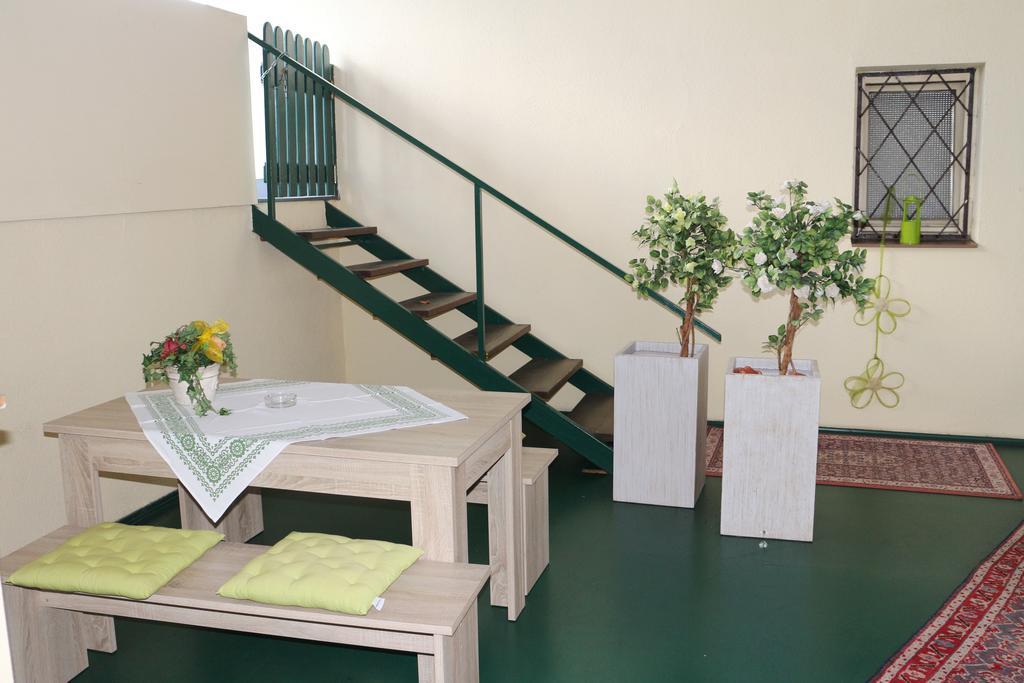 Hotel Gasthof Kasino Villach Bagian luar foto